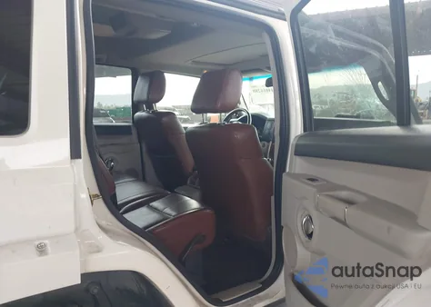 2006 Jeep Commander Limited z USA, uszkodzony, nr VIN 1J8HH58N36C125843